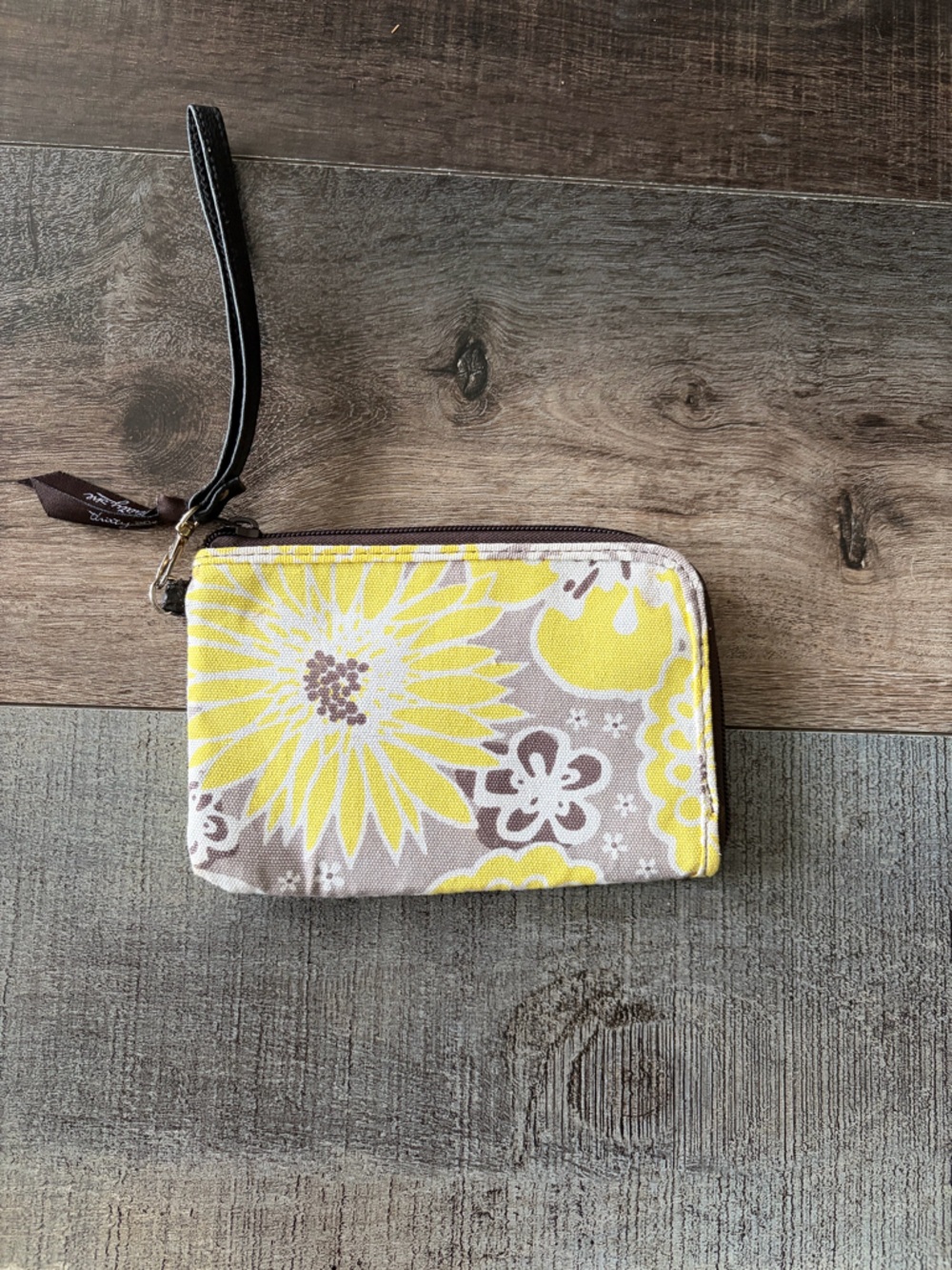Thirty-One Yellow Floral Wallet Organizer Wristlet Zip Around - Picture 2 of 8